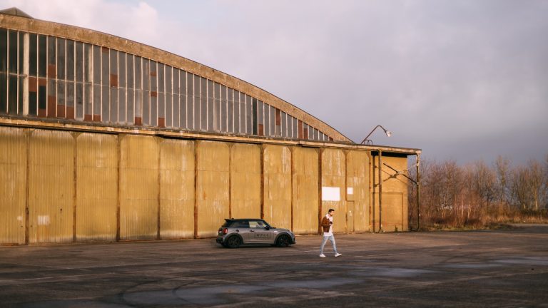 Het harmoniseren van oude en nieuwe elementen in je huisinrichting