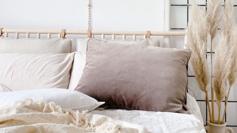 Interieurstudio85 beige interieur met kleur